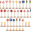 Ensemble de panneaux de signalisation en bois Goki - 40 pièces.