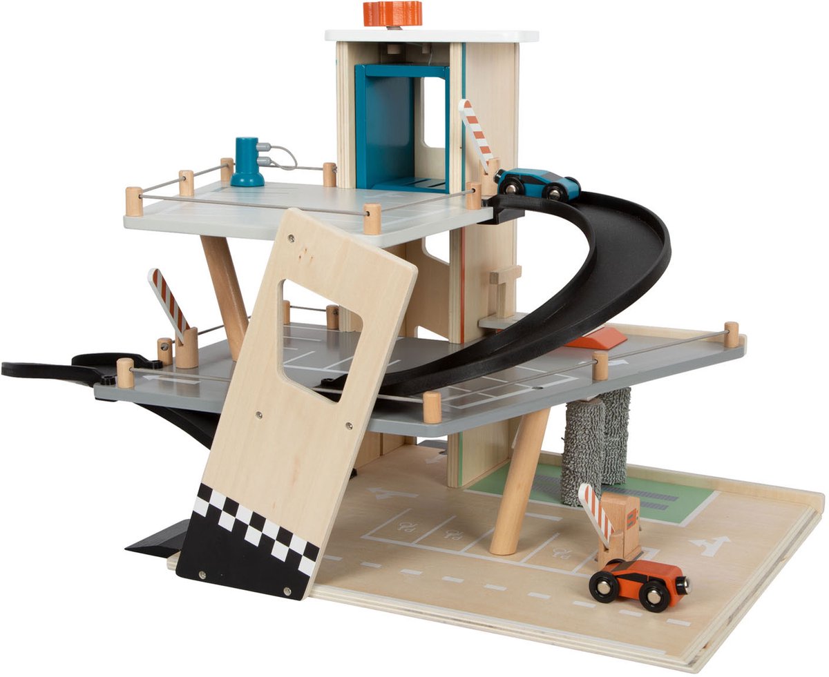 Rallye de garage en bois de petit pied