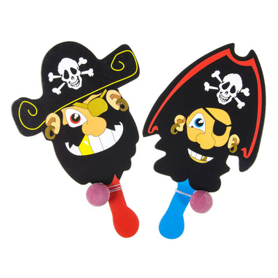Racket LG-Imports avec une balle sur le pirate de cordon