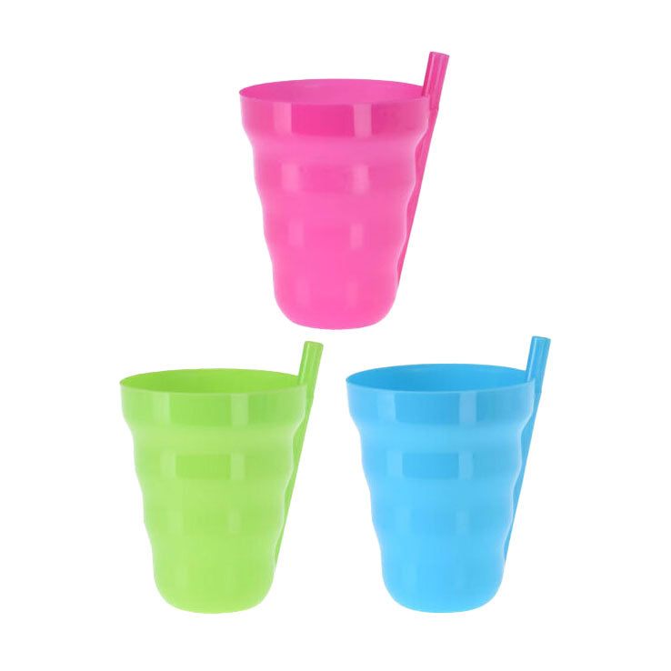 Tasse avec paille, ensemble de 3e.