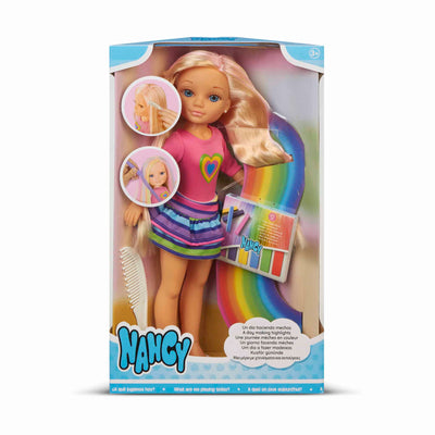 Nancy Pop Making Highlights dans de nombreuses couleurs pendant une journée