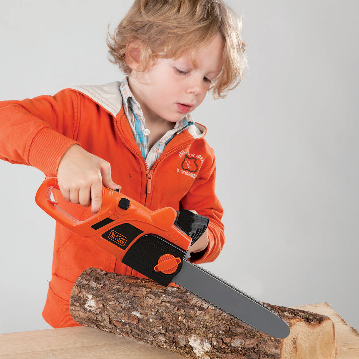 Smoby Black Decker Trainsaw
