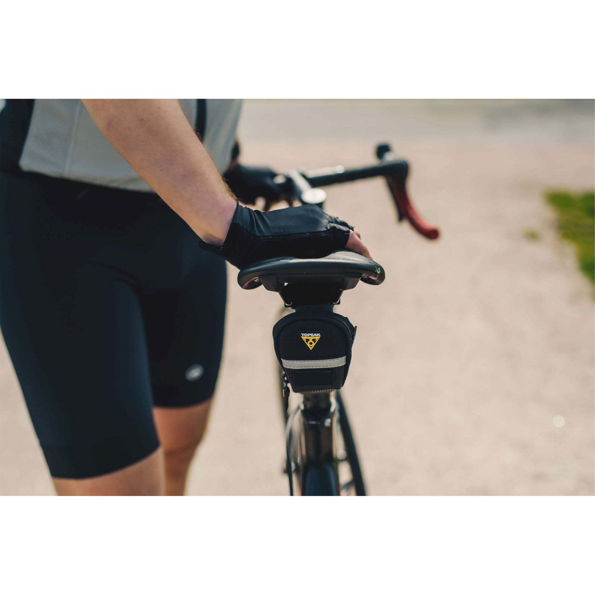 Sac de selle Topeak Aero WP M - Black, Polyester, Racing Bike, 0,98L
