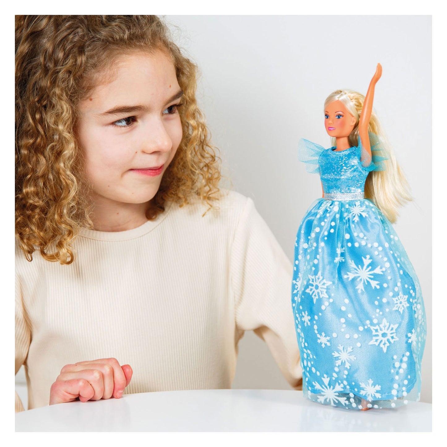 Robe en tulle Heless princesse des glaces pour poupées mannequins - 29cm