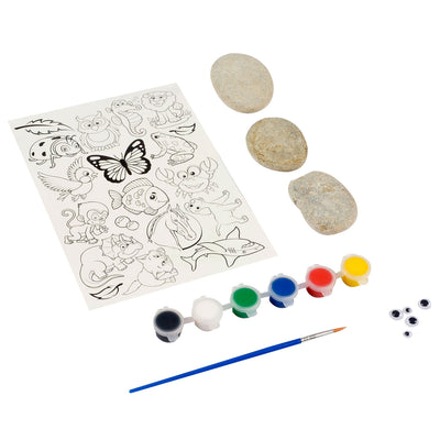 Creative Craft Group peignant des pierres