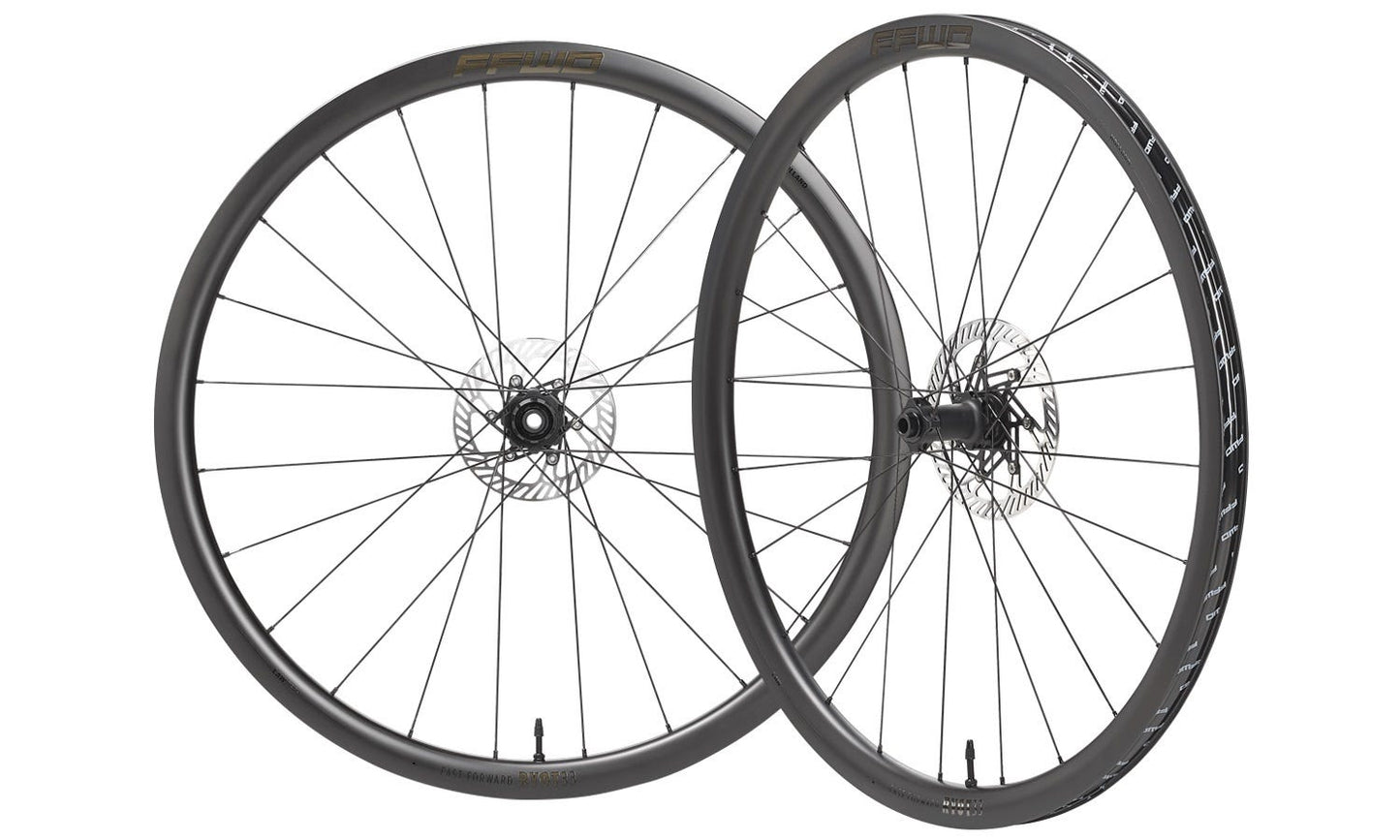 Shimano ffwd paire de roues ryot 33 ffc dt-240 moyeu 24 24h n jauge 2:1