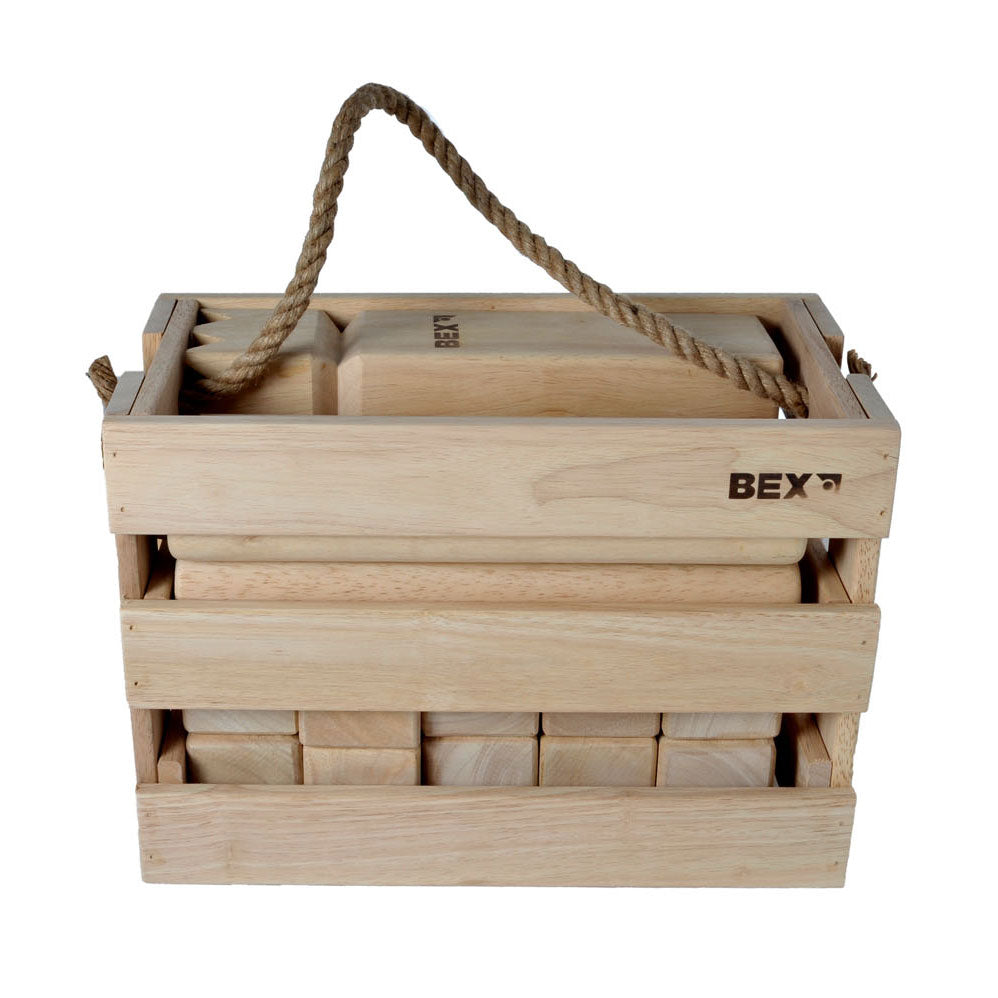 Kubb dans la boîte en bois