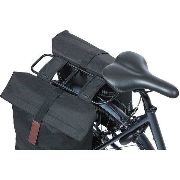 Basil City sacoche double pour vélo - polyester hydrofuge - noir - système de pont universel - 28-32L