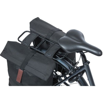 Basil City sacoche double pour vélo - polyester hydrofuge - noir - système de pont universel - 28-32L