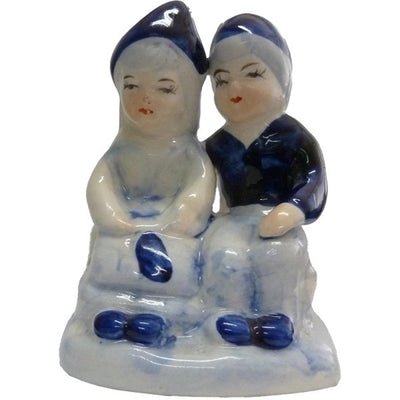 Couple assis en faïence bleue de Delft