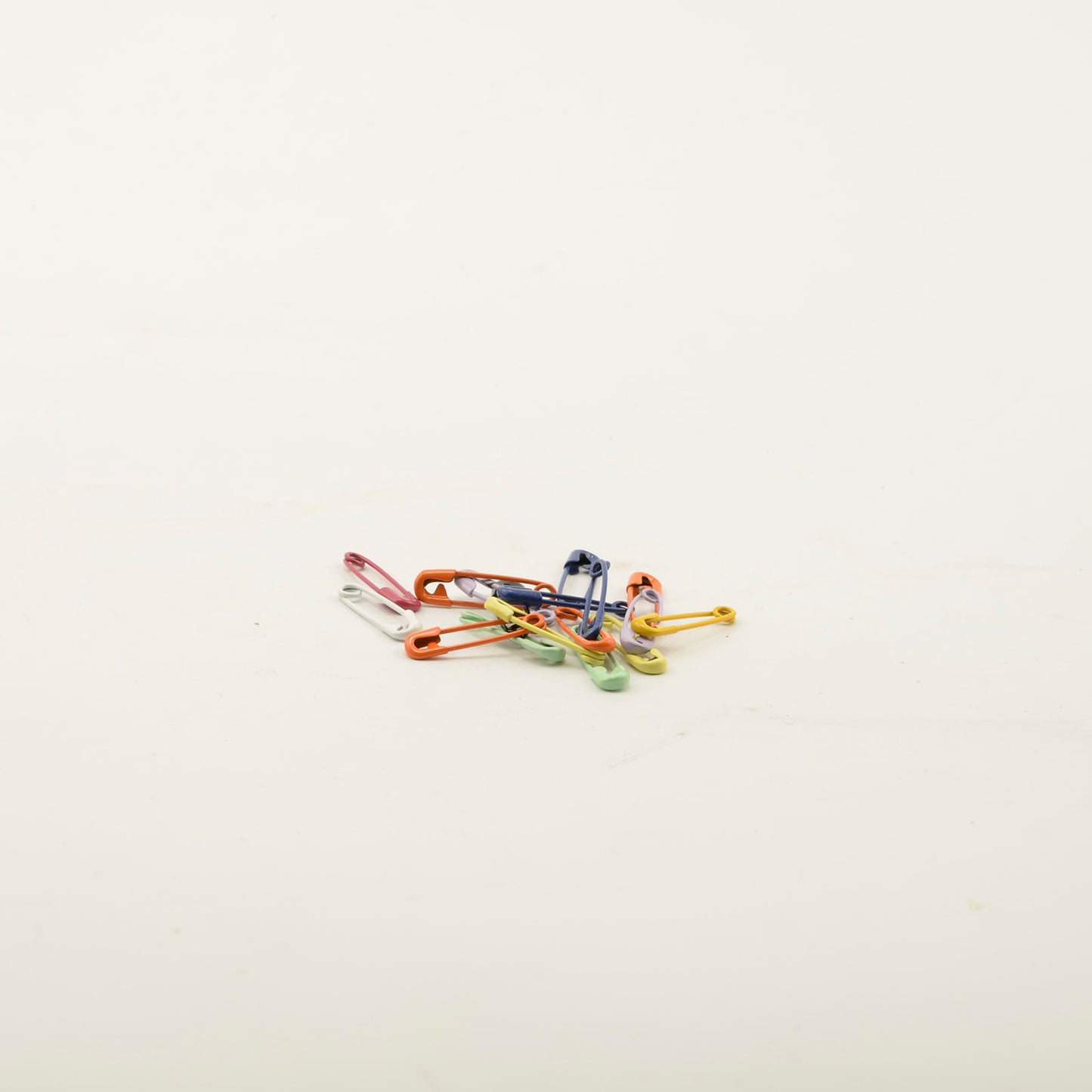 Vaessen creative • épingles de sûreté en pot 110g + -630pcs primaire