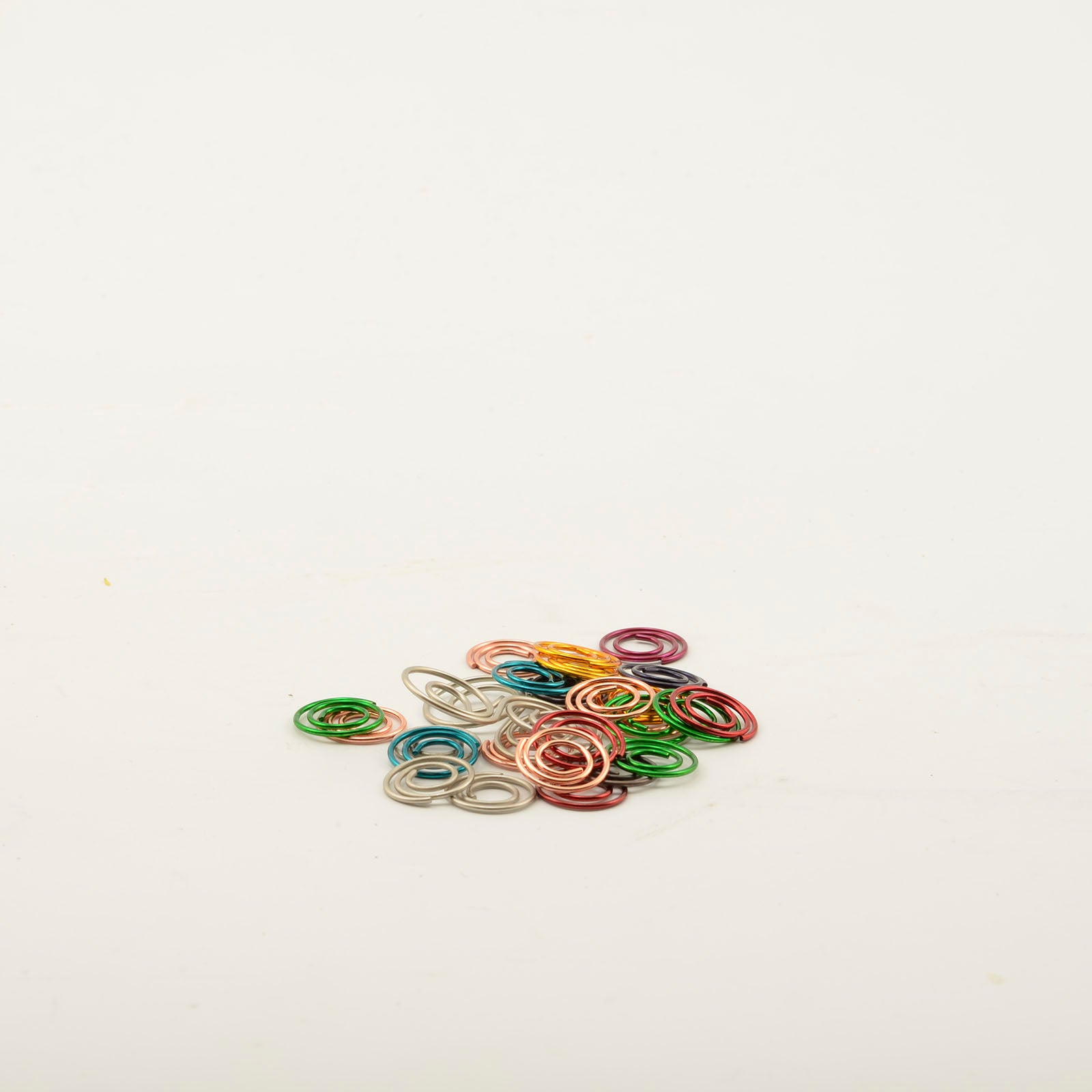 Vaessen creative • trombones en pot 200g + -724 pièces rond métallique