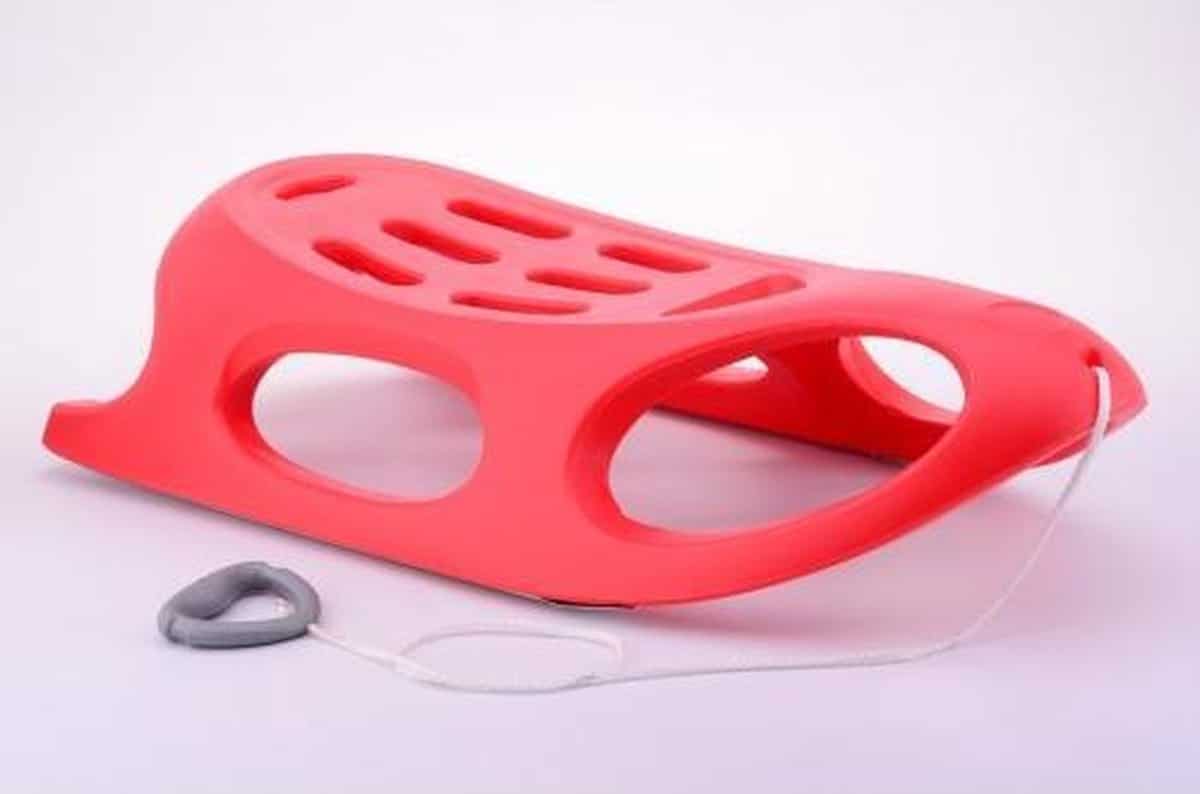 Luge en plastique Cilgro rouge avec cordon de traction de 90 cm de long
