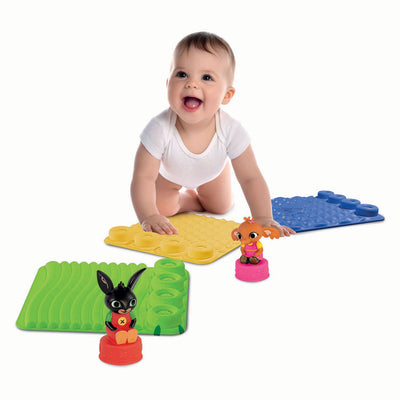 Clementoni Baby - Mat de jeu sensoriel avec figurines, 6dlg.