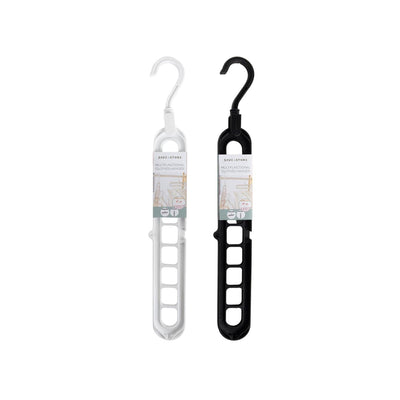 Cintre, plastique peu encombrant
