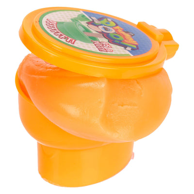 Toi-toys pète du mastic dans la cuvette des toilettes