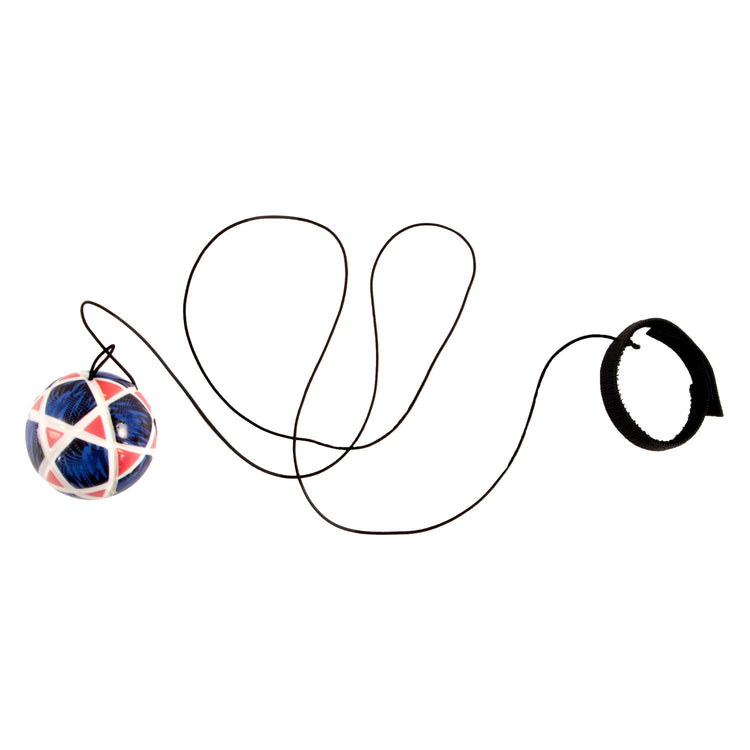 Retourner la boule de bracelet sur le cordon