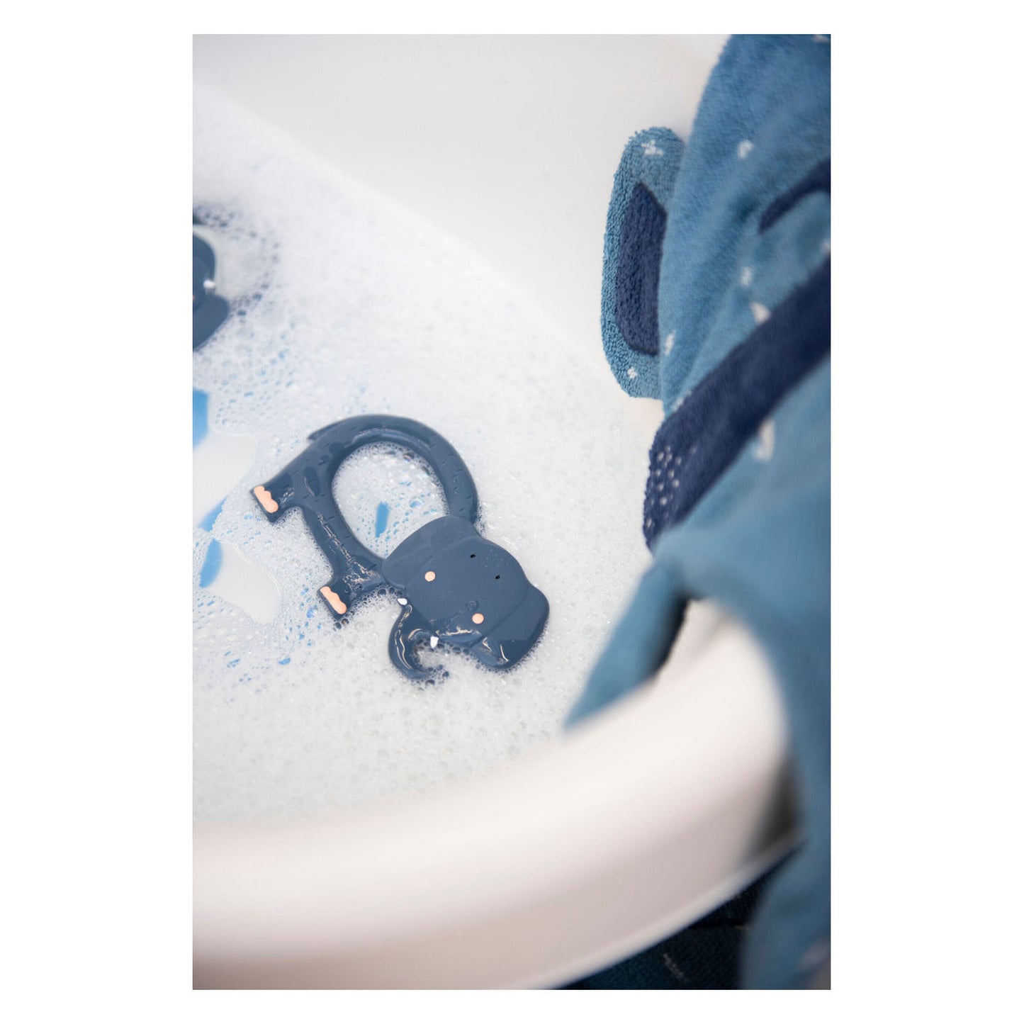 Trixie Natural Rubber Grab Toy Mme. éléphant