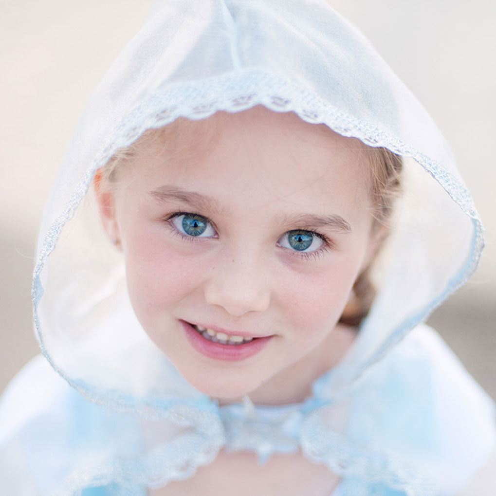 Cape princesse grands prétendants bleu clair, 3-4 ans