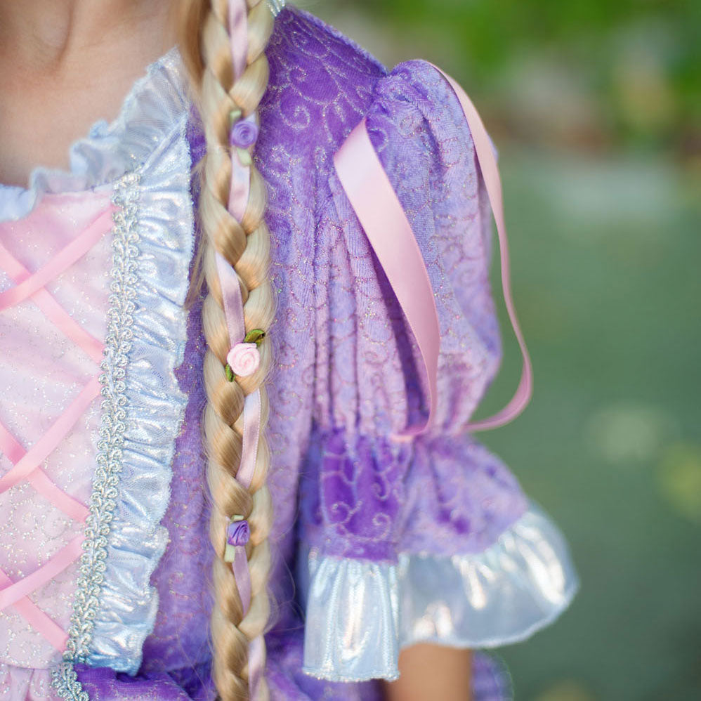 Grand diadème de prétendant avec sa Raiponce blonde