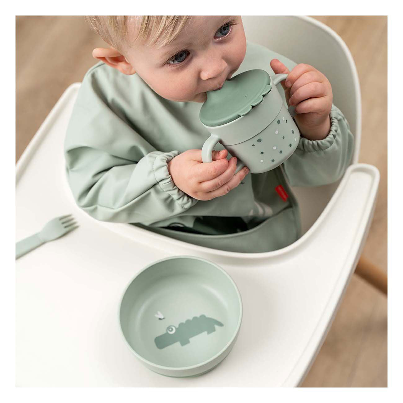 Fait par le bol de nourriture de cerf Croco Green