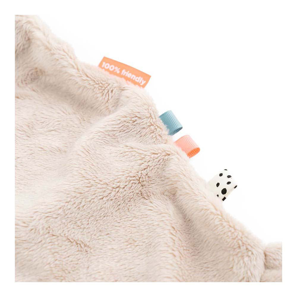 Fait par le tissu de tétiage de cerf lamee beige