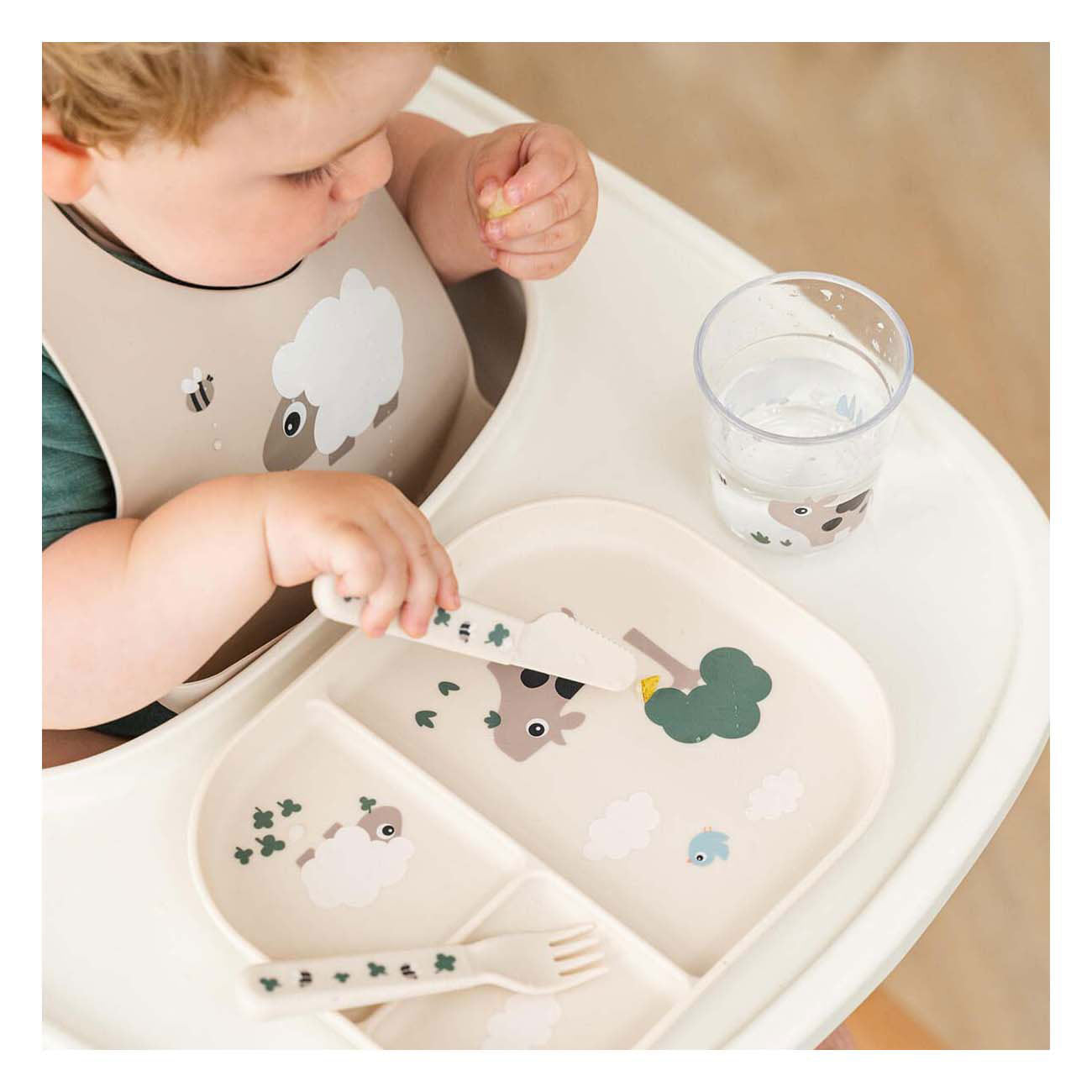 Fait par les compartiments de cerf Kleine Farm Beige
