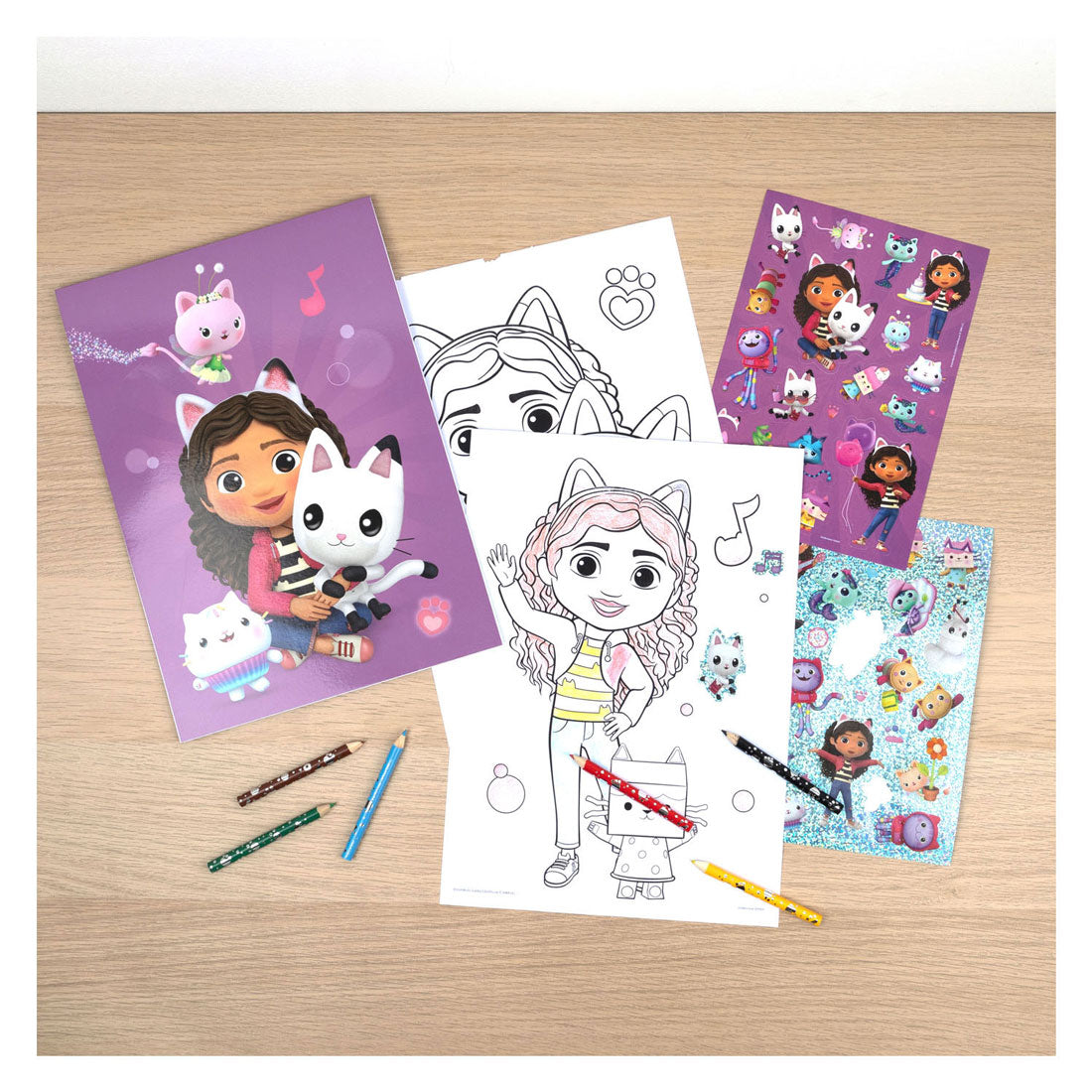 Ensemble de couleurs d'infiltration Gabby's Dollhouse
