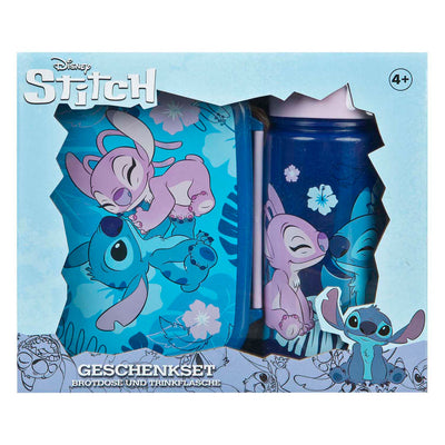 Tint de pain infiltré et tasse de boisson