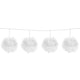 Pendule de pompom blanc