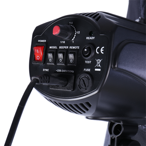 Ensemble de flash de studio Falcon Eyes SSK-3150D