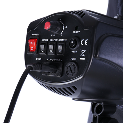 Ensemble de flash de studio Falcon Eyes SSK-3150D
