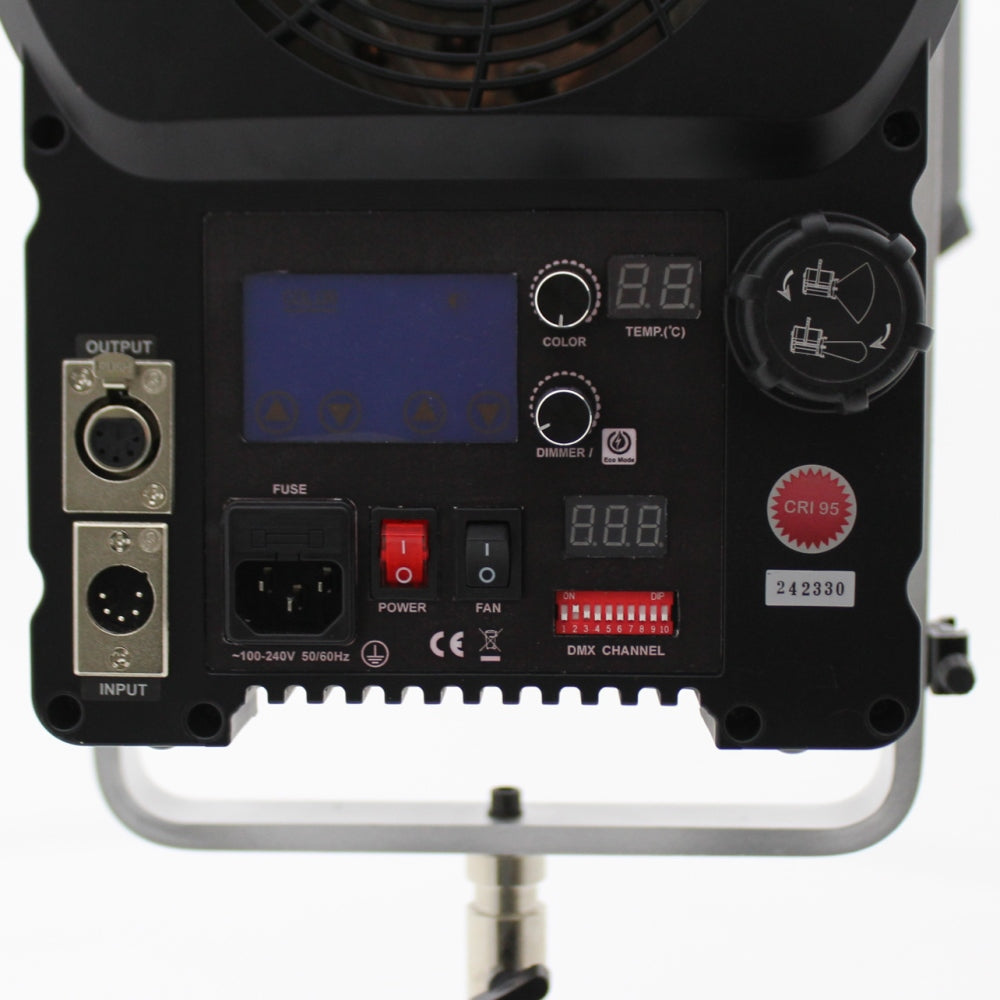 Falcon Eyes Lampe Spot LED Bicolore Dimmable CLL-3000TDX ​​​​sur 230V