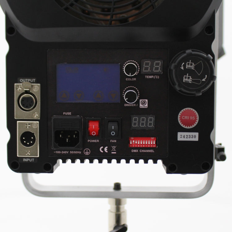 Falcon Eyes Lampe Spot LED Bicolore Dimmable CLL-3000TDX ​​​​sur 230V