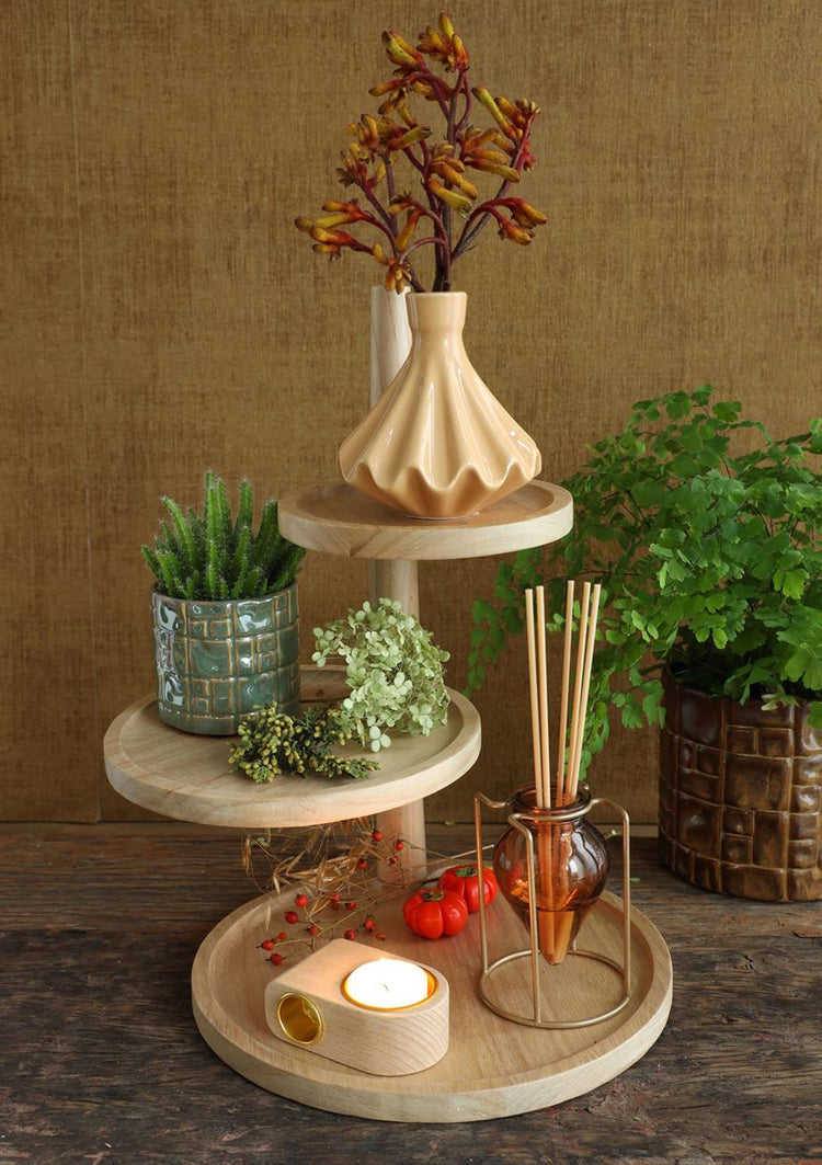 Idées 4 saisons etagere bois avec 3 tablettes h37, dia 25.5 20.5 15.5 cm