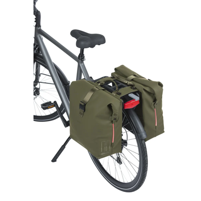 Basil Double Bag Soho Nordlicht Mik 41L Mossgroen