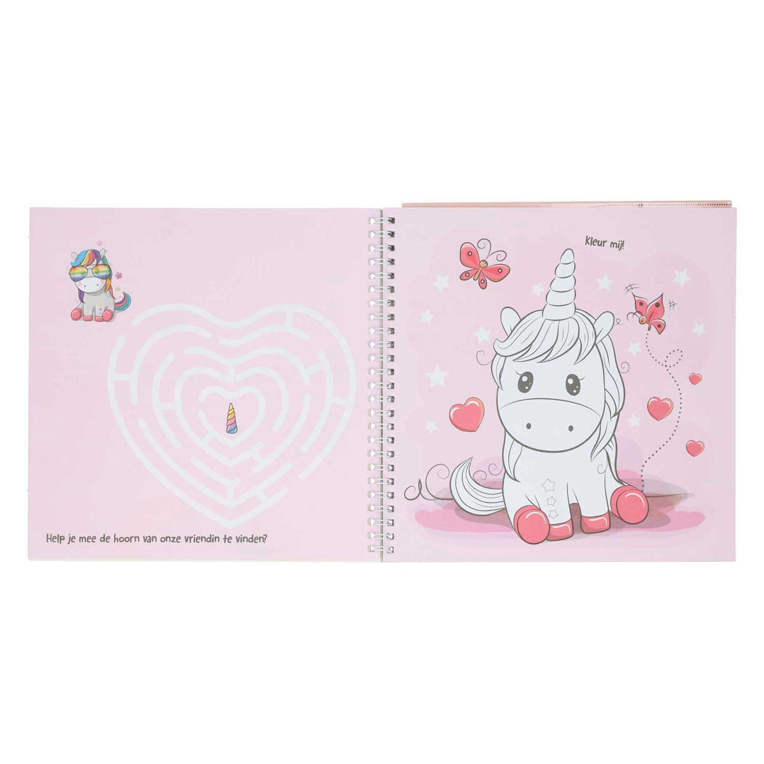 Livre d'autocollant et de modèle j'aime les licornes