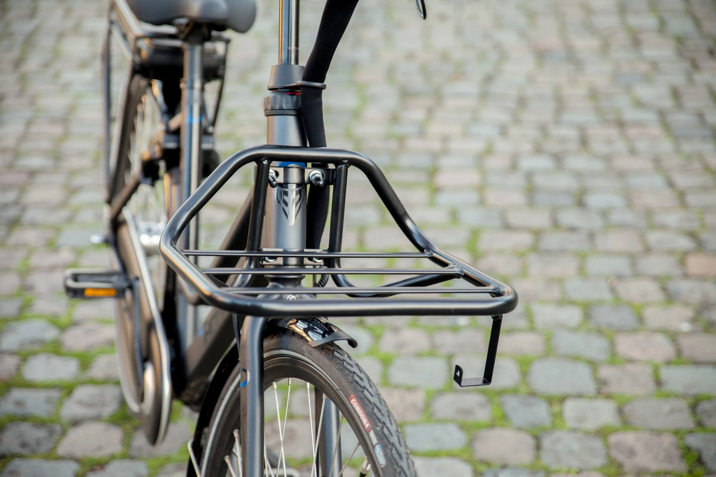 Support de transport pour porteuse frontale Support de tête noir mat
