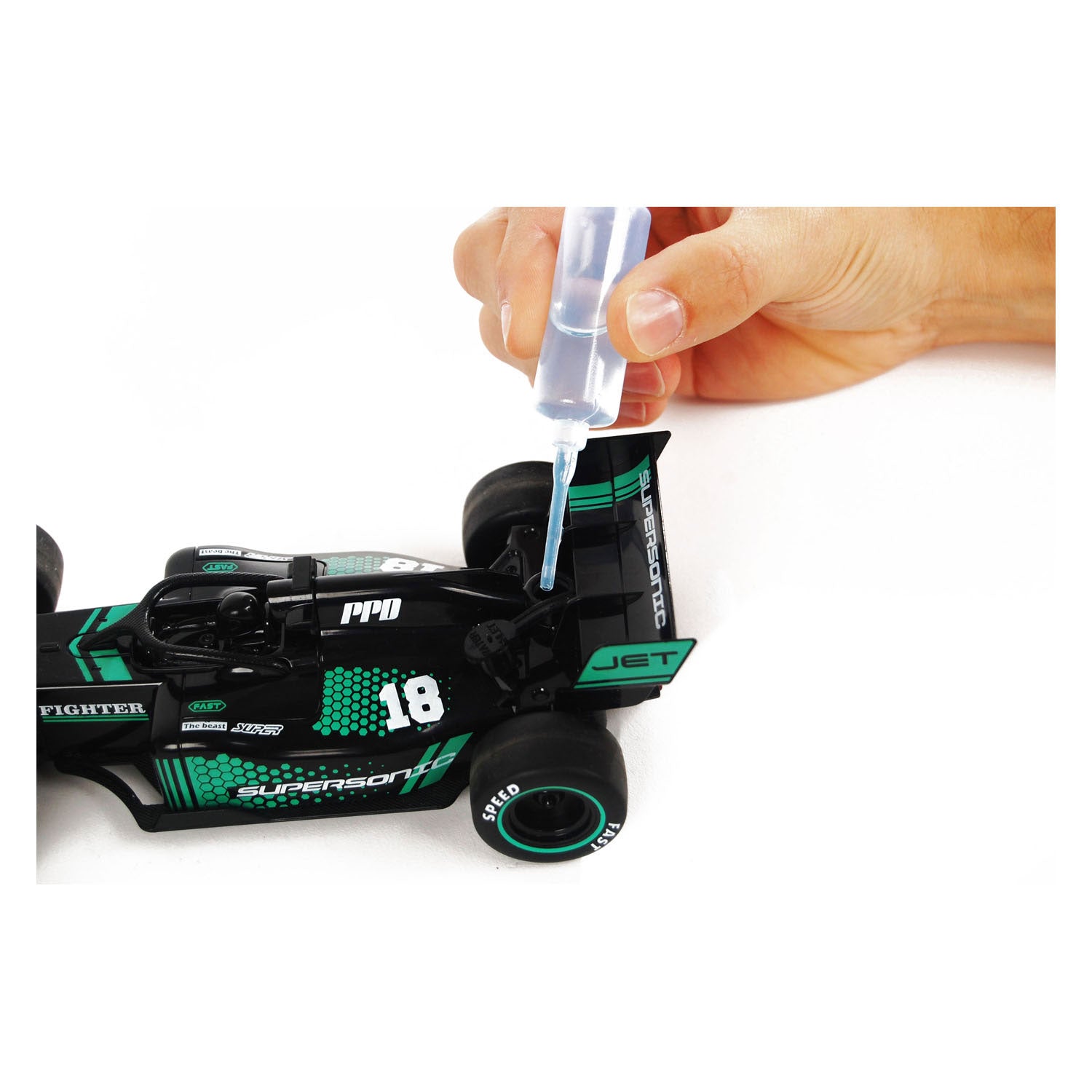 Van Manen Roadstar Controlable Formula Car avec léger et fumée 22 cm