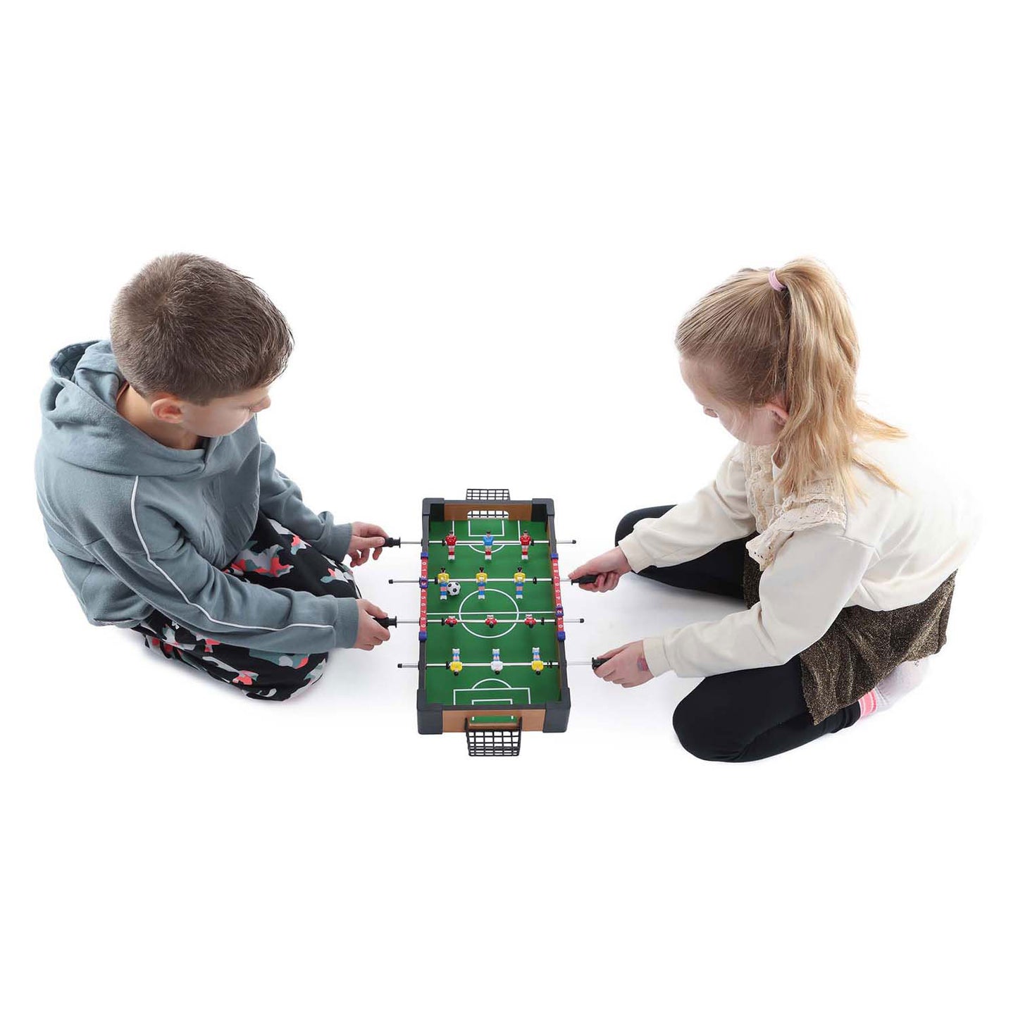 Table de football de table aujourd'hui avec 2 balles