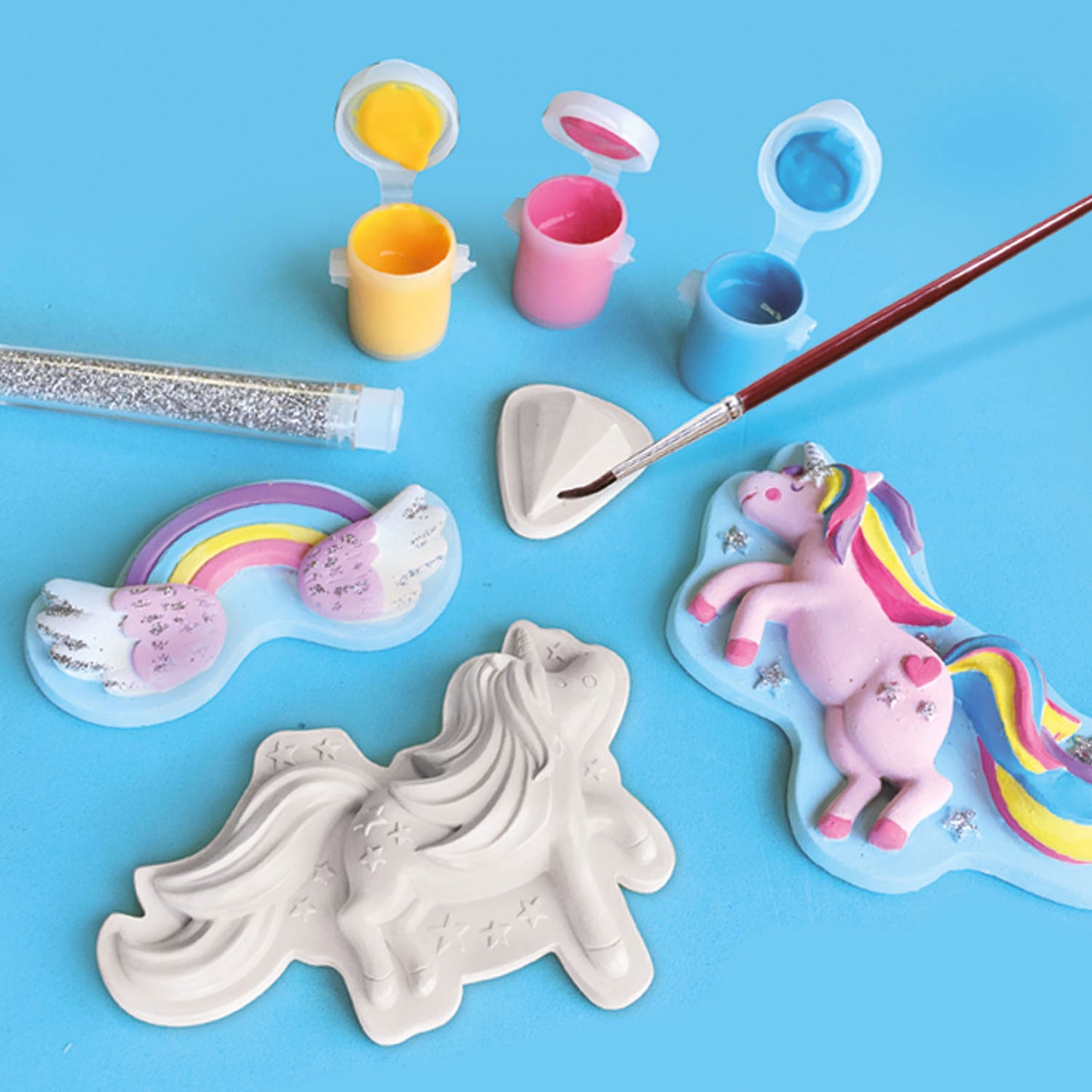 Ses Gieten et la peinture - Unicorns