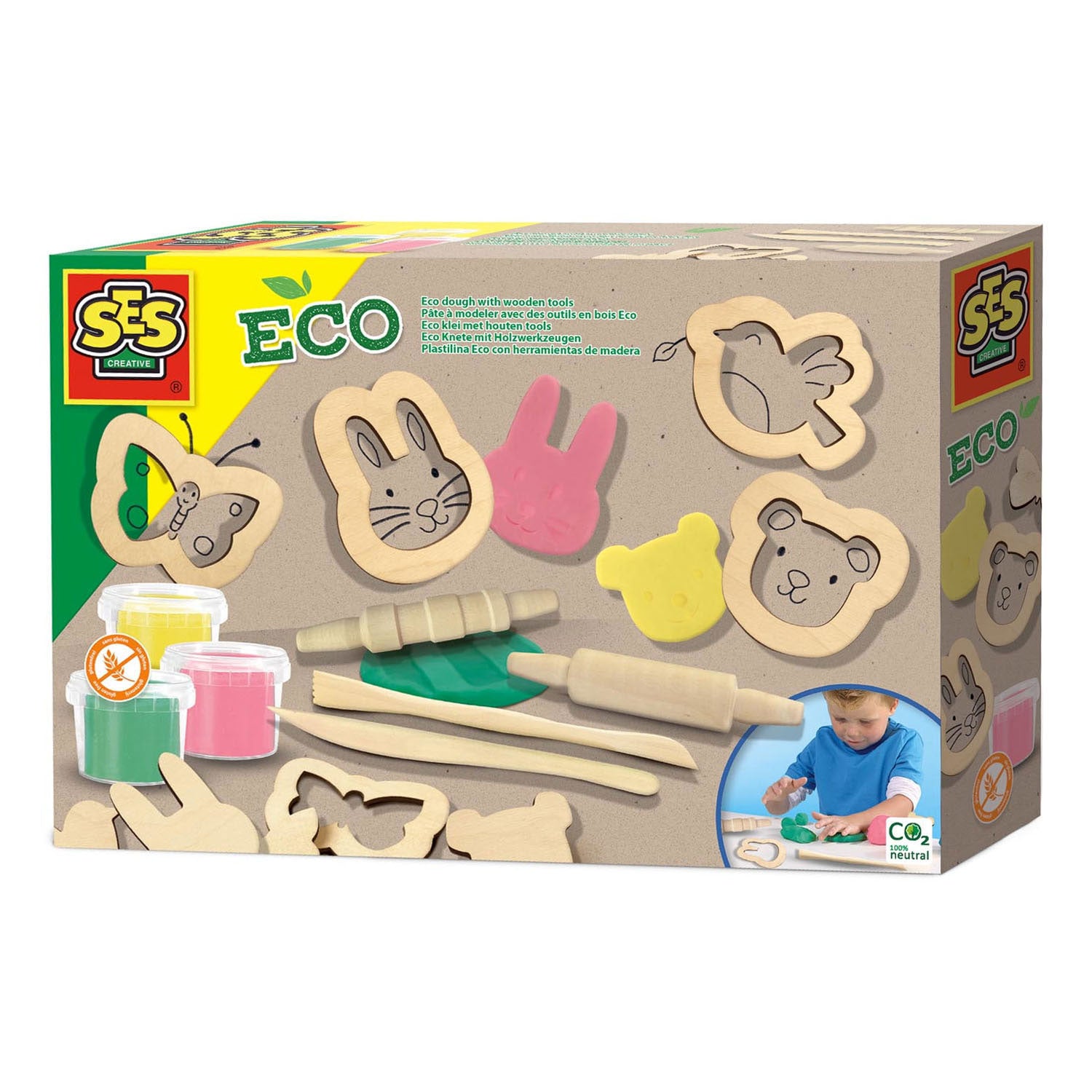 Ses Eco Clay avec des outils en bois