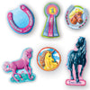 Ses girss jouant et peignant cheval