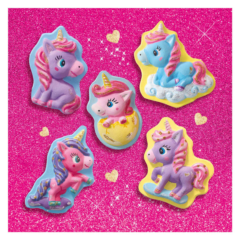 Ses Gieten et la peinture - Unicorn