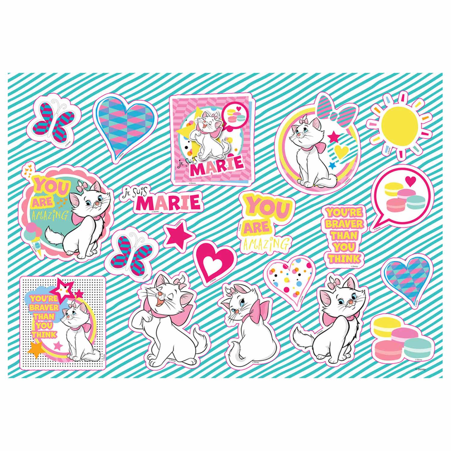 Coloriages de chat marie avec pochoir et autocollant