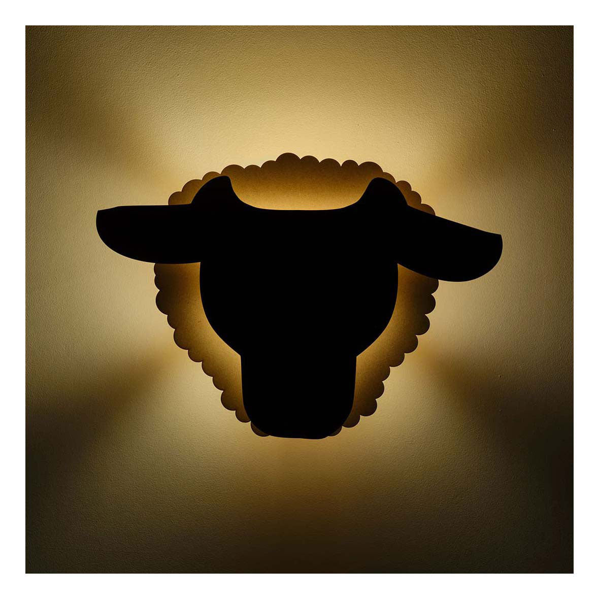 De tjalle et jaspe - applique mouton - bois