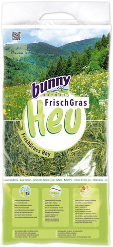 Nature lapin foin d'herbe fraîche