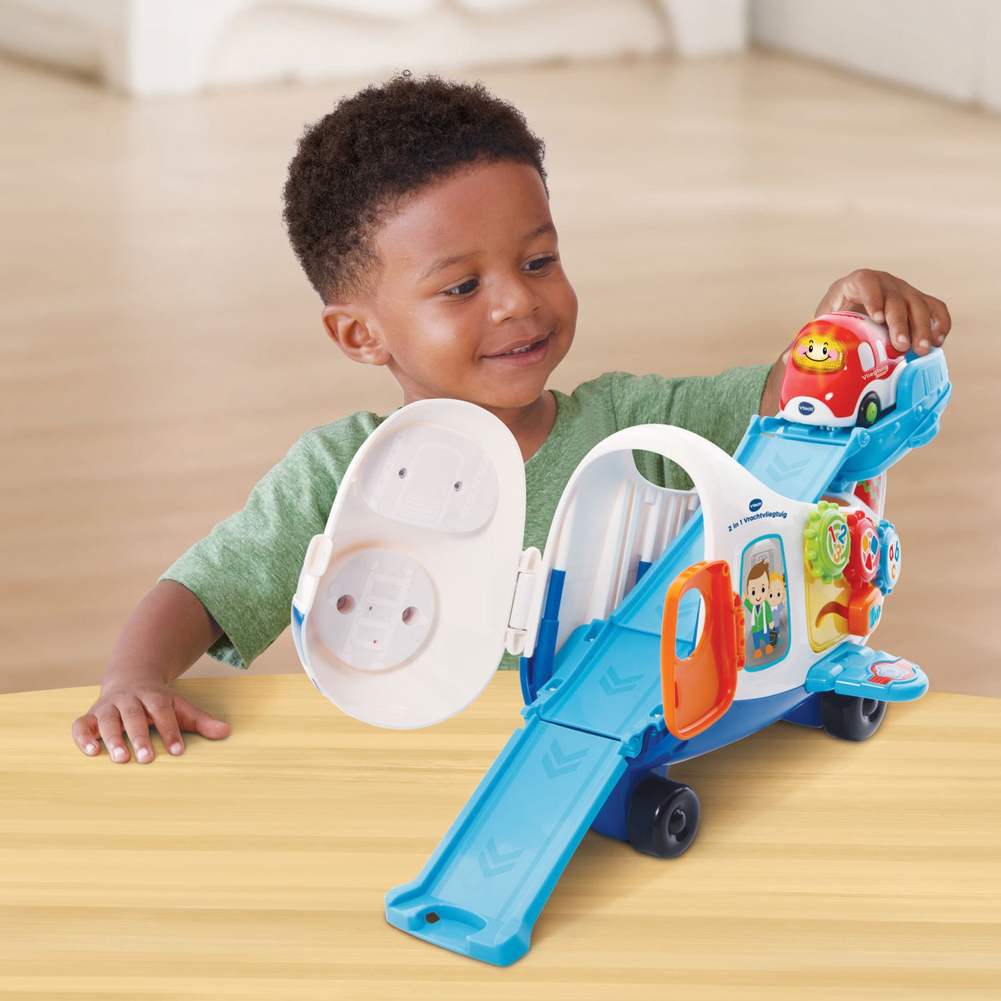 Vtech - TOET TOET AUTO: 2 en 1 avion de chargement