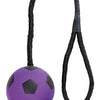 Trixie Sportball sur une gamme de mousse en mousse de corde