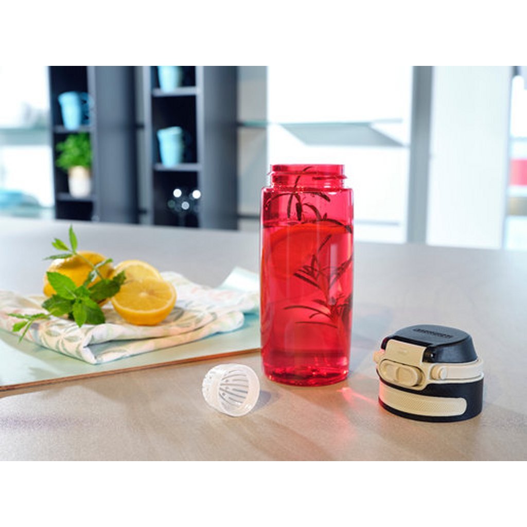 Leifheit Leifheit 3263 Flip Tritan Drinking Bottle 550 ml rouge